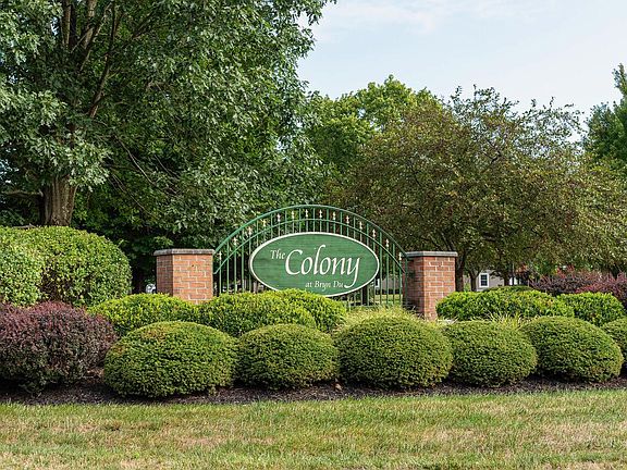 2nd image of 341 Gwennol Ln