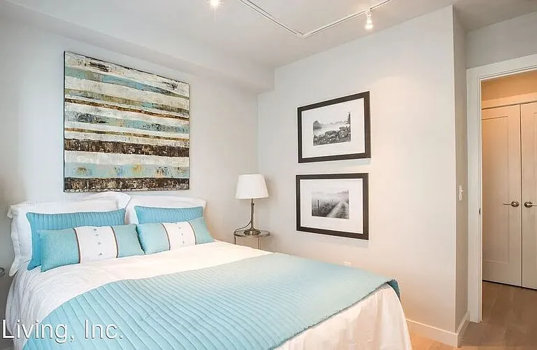 1824 Lakeshore Avenue — Photo 15
