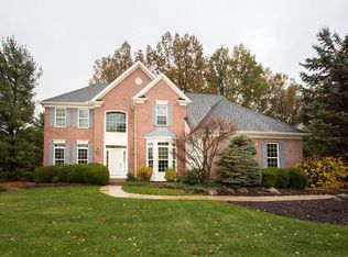 339 Williamsburg Dr, Avon Lake, OH 44012