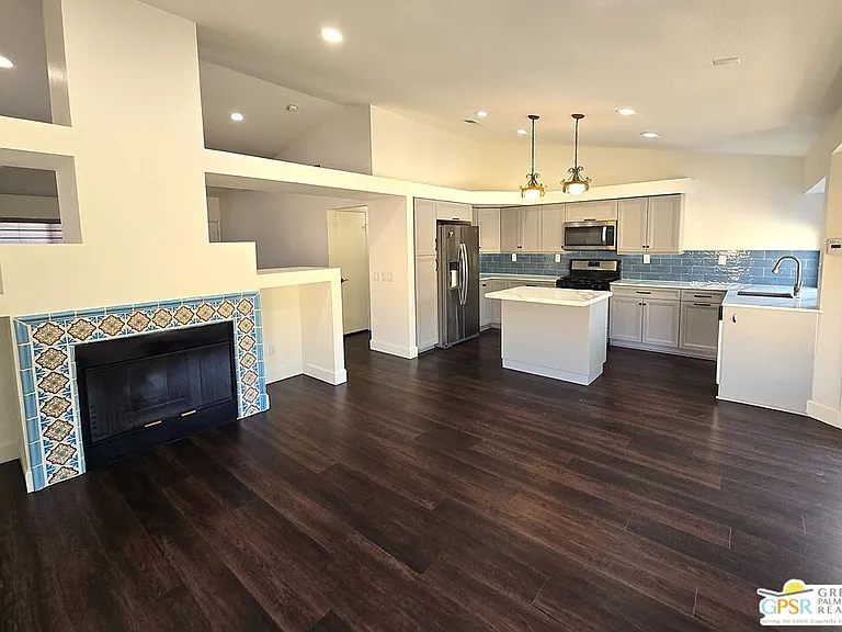 79170 Diane Dr — Photo 2