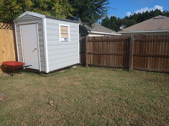4th image of 96023 Aqua Vista Ct