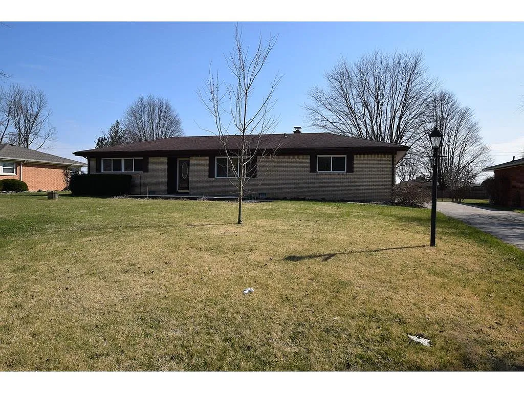 805 Ernie Lu Ave photo 1