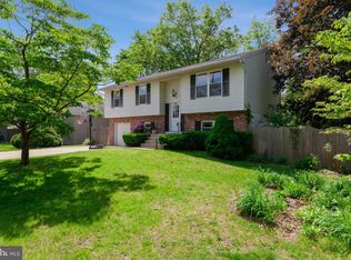15 4th Ave, Cherry Hill, NJ 08003