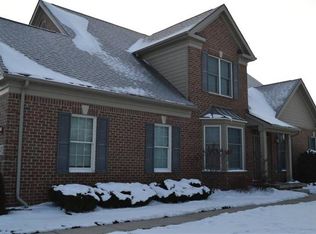 44475 Broadmoor Blvd, Northville, MI 48168