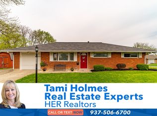 2093 Mattis Dr, Dayton, OH 45439