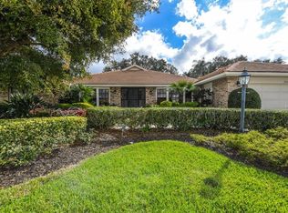 6932 Country Lakes Cir, Sarasota, FL 34243
