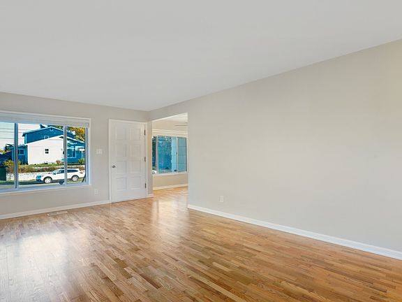4th image of 1520 S 41st St