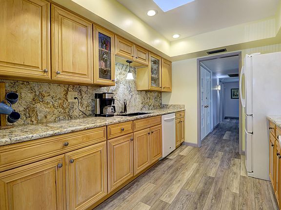 3rd image of 18019 N Desert Glen Dr