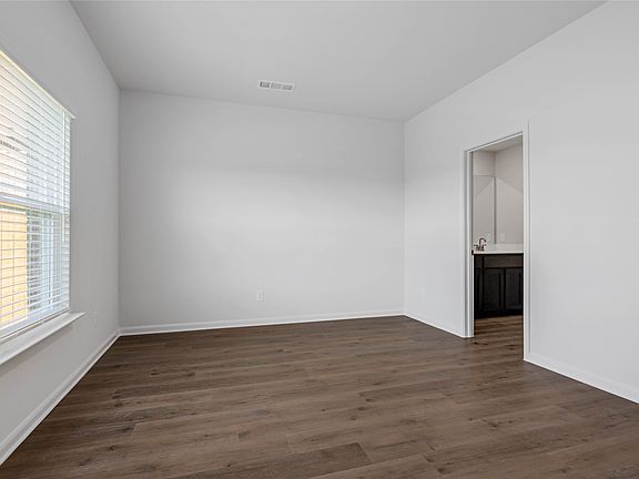 5th image of 11101 Santana Dr