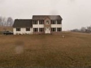 189 Forge Dam Rd, Hamburg, PA 19526