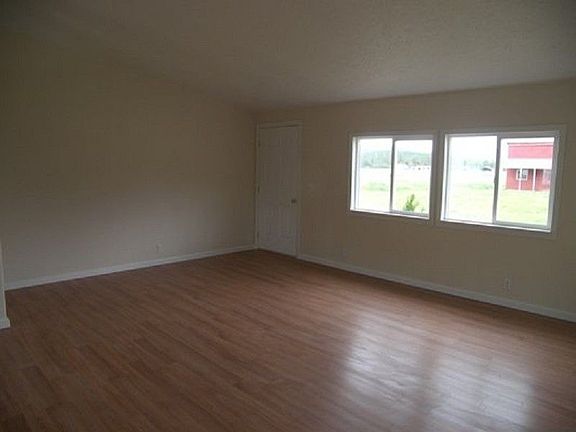 4th image of 4110 Porter Dr