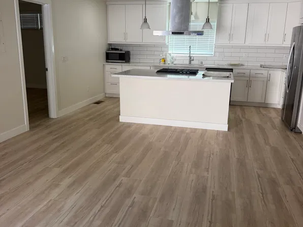 1647 31st St, San Diego, CA 92102