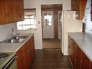 2nd image of 436 W Lafayette St