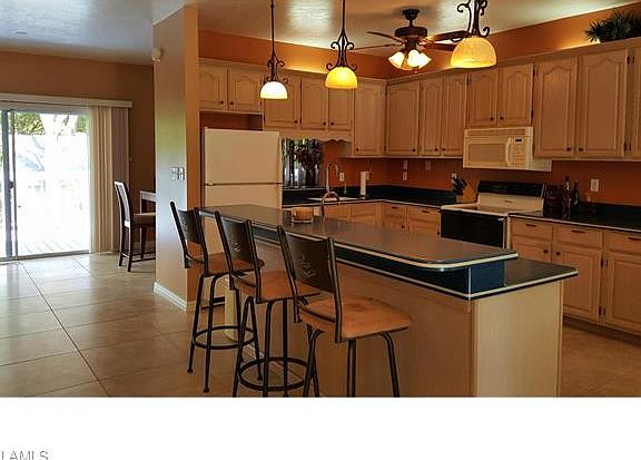 3rd image of 4649 Long Lake Dr