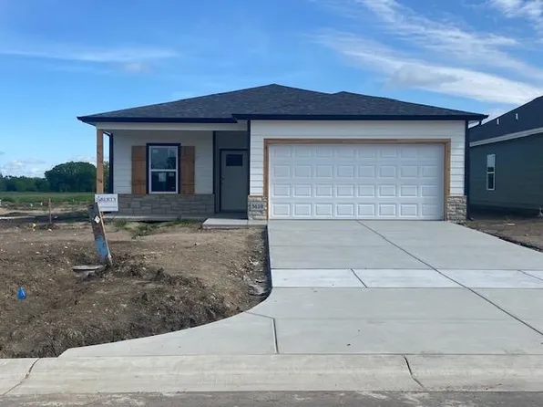 3610 E Hollandale St, Derby, KS 67037