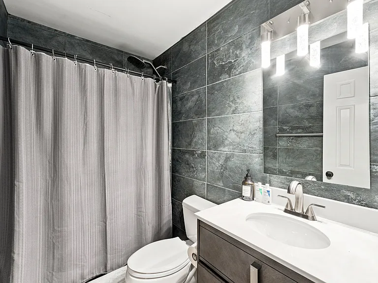 500 Beacon Dr — Photo 39