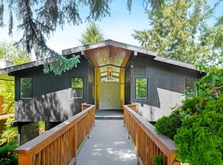 6767 SE Thorburn St, Portland, OR 97215