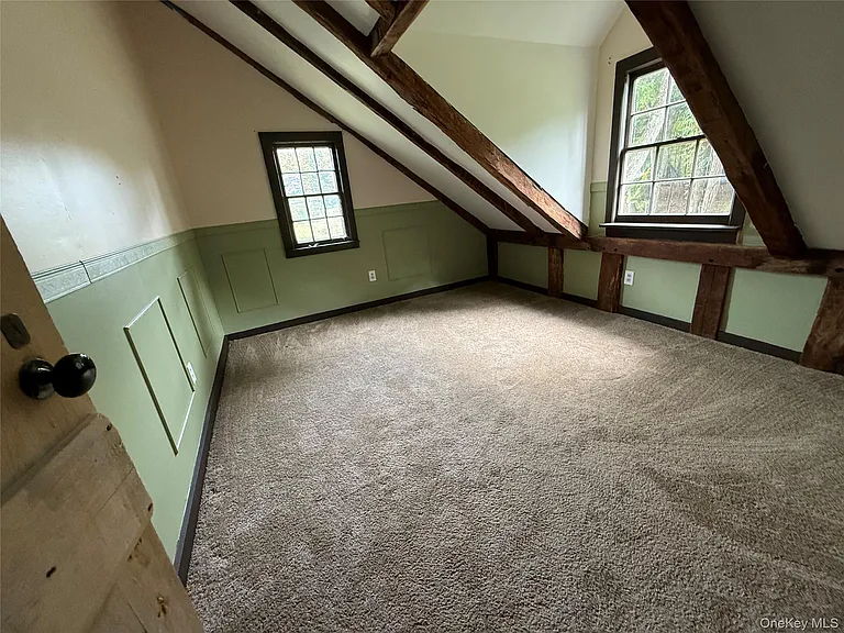 241 White Bridge Rd — Photo 28