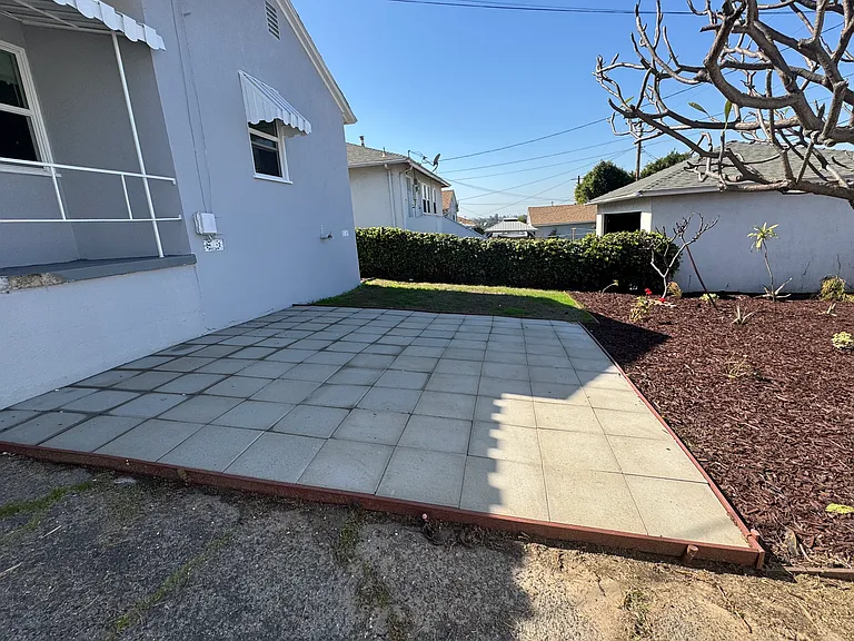 Large Sitting Area for you to enjoy