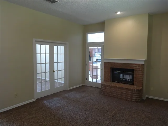845 Brookstone Ct — Photo 5