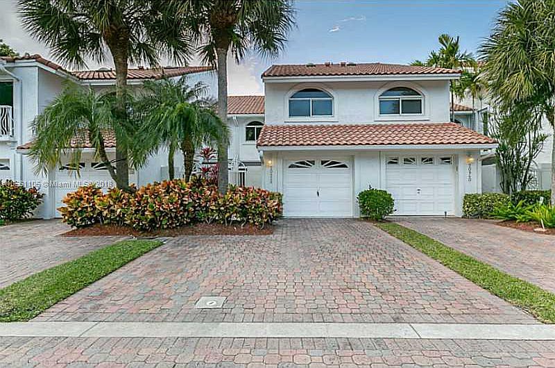 1st image of 20938 NE 37th Ct #1