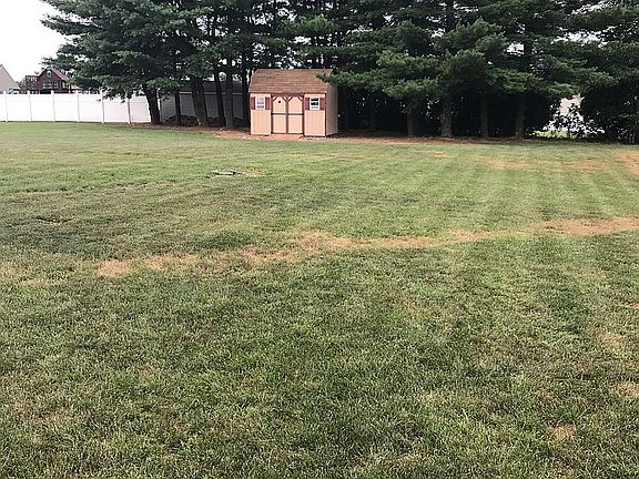 5th image of 159 Monroe Valley Dr