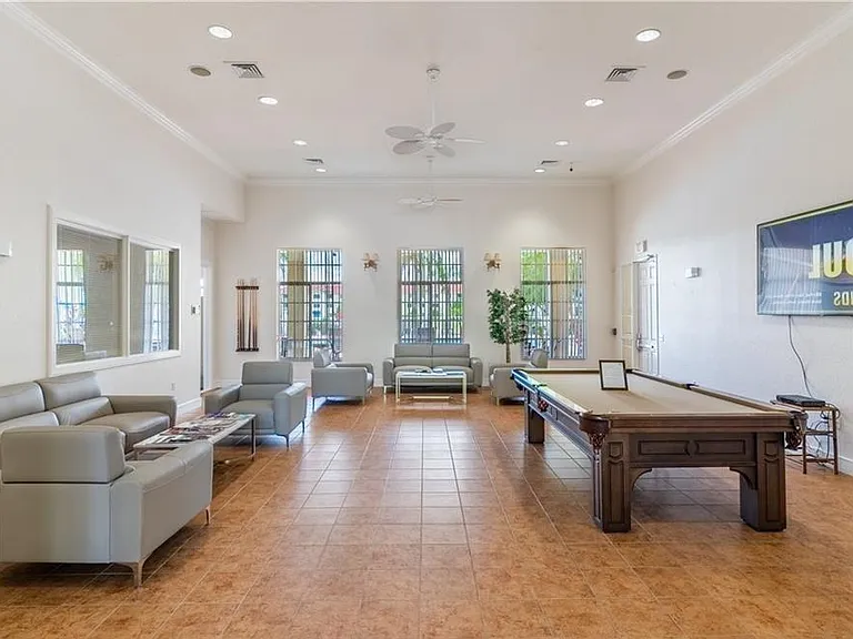8298 Key Royal Ln #424 — Photo 10