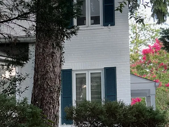 5007 Nebraska Ave NW, Washington, DC 20008