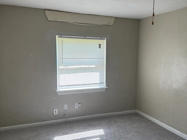 825 Argyle St #825 — Photo 3