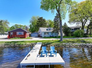25120 W Lake Shore Dr, Ingleside, IL