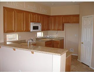 2nd image of 11409 Parkersburg Ave
