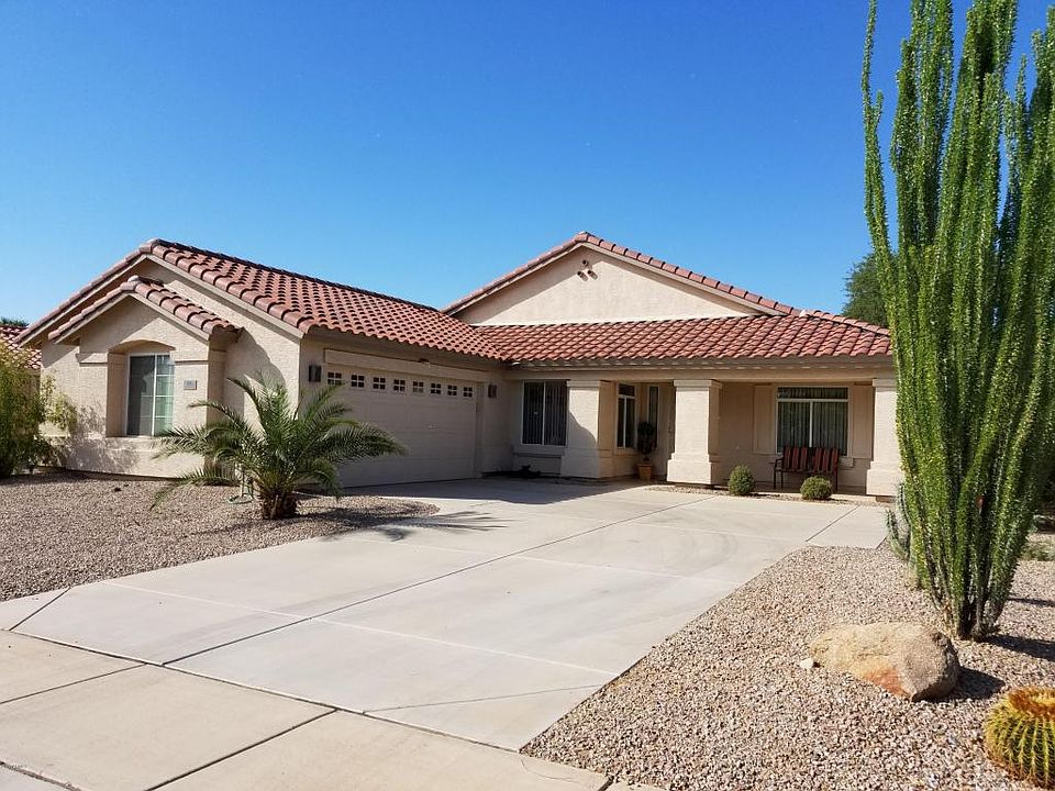 1st image of 211 N San Juan Trl