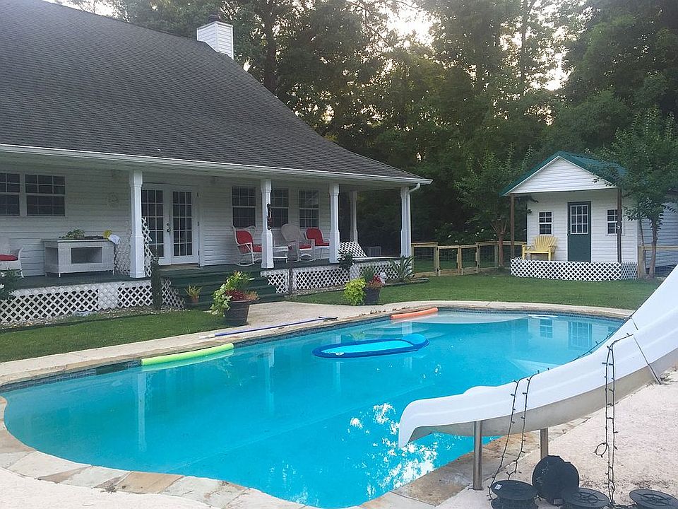1st image of 1183 Currie Dr