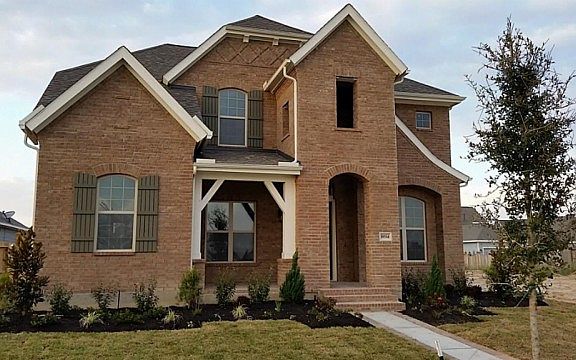3rd image of 18514 Hughlett Dr