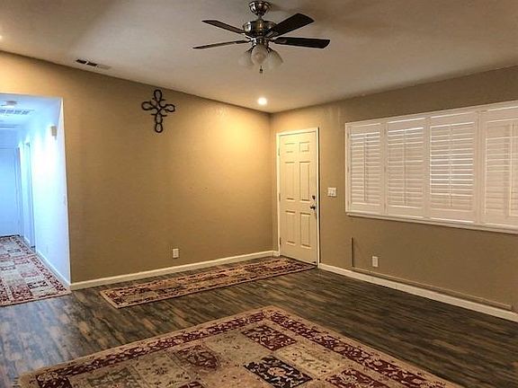 3rd image of 751 River Ave