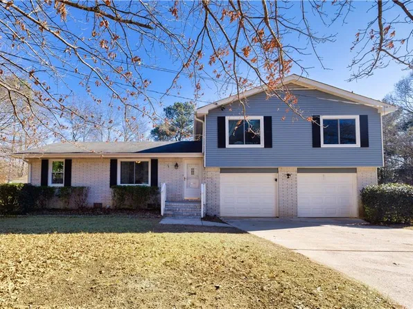 2778 Majestic Cir, Dacula, GA 30019