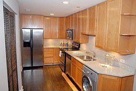 5th image of 5133 N Winthrop Ave #2B