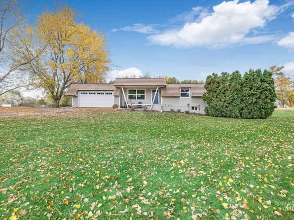 212 Mountain Vw W, Jerome, ID 83338