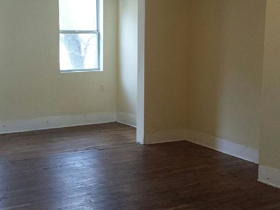 5th image of 241 Hawthorne Ave