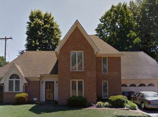 242 Locust Grove Dr, Cordova, TN 38018