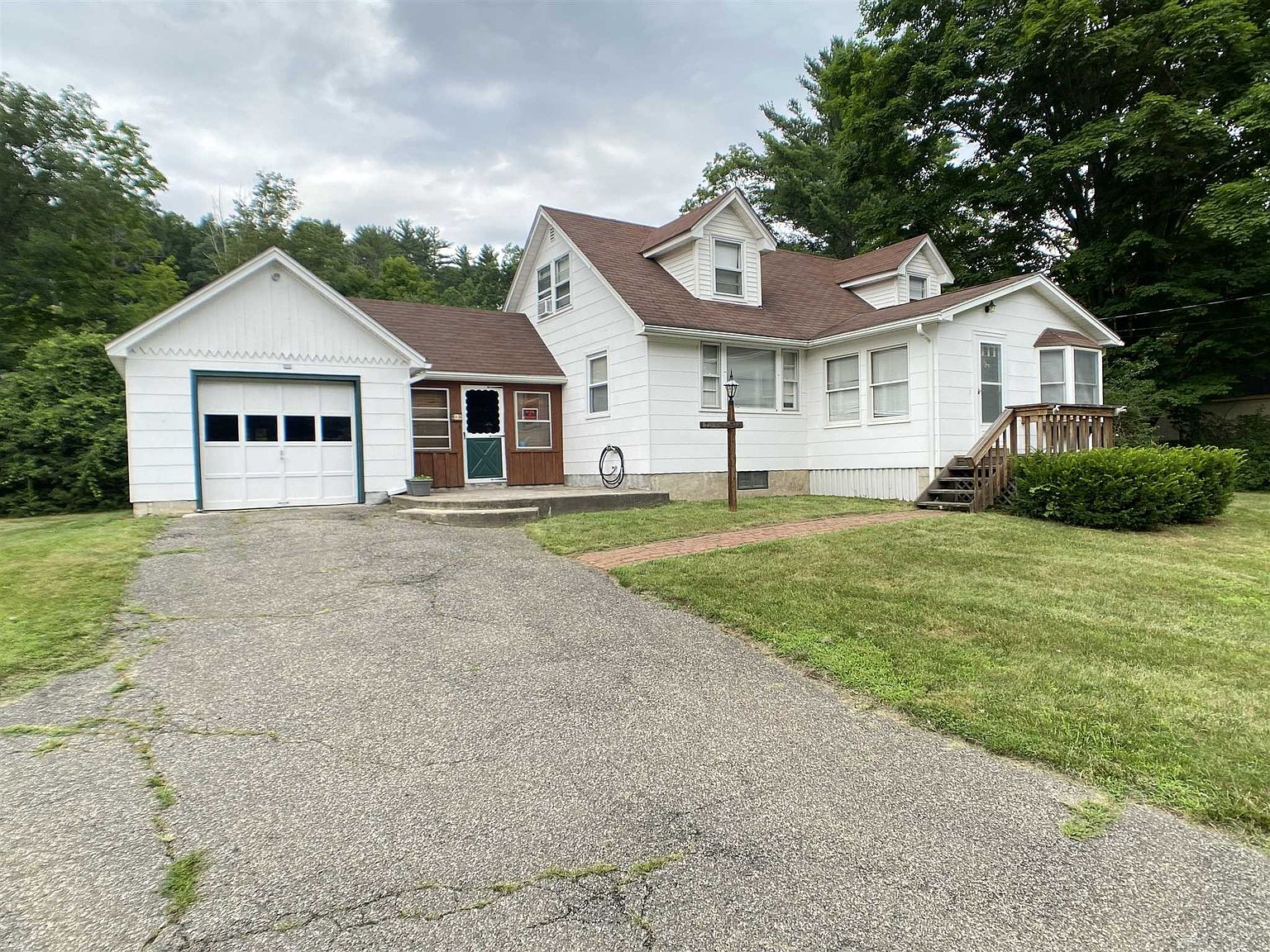 6 Oak St, Wurtsboro, NY 12790 Zillow