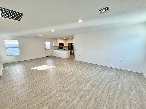 4th image of 4546 Glades Way