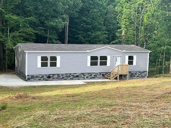 4th image of 146 Hidden Valley Dr