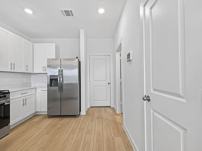 1738 Revolution Way — Photo 17