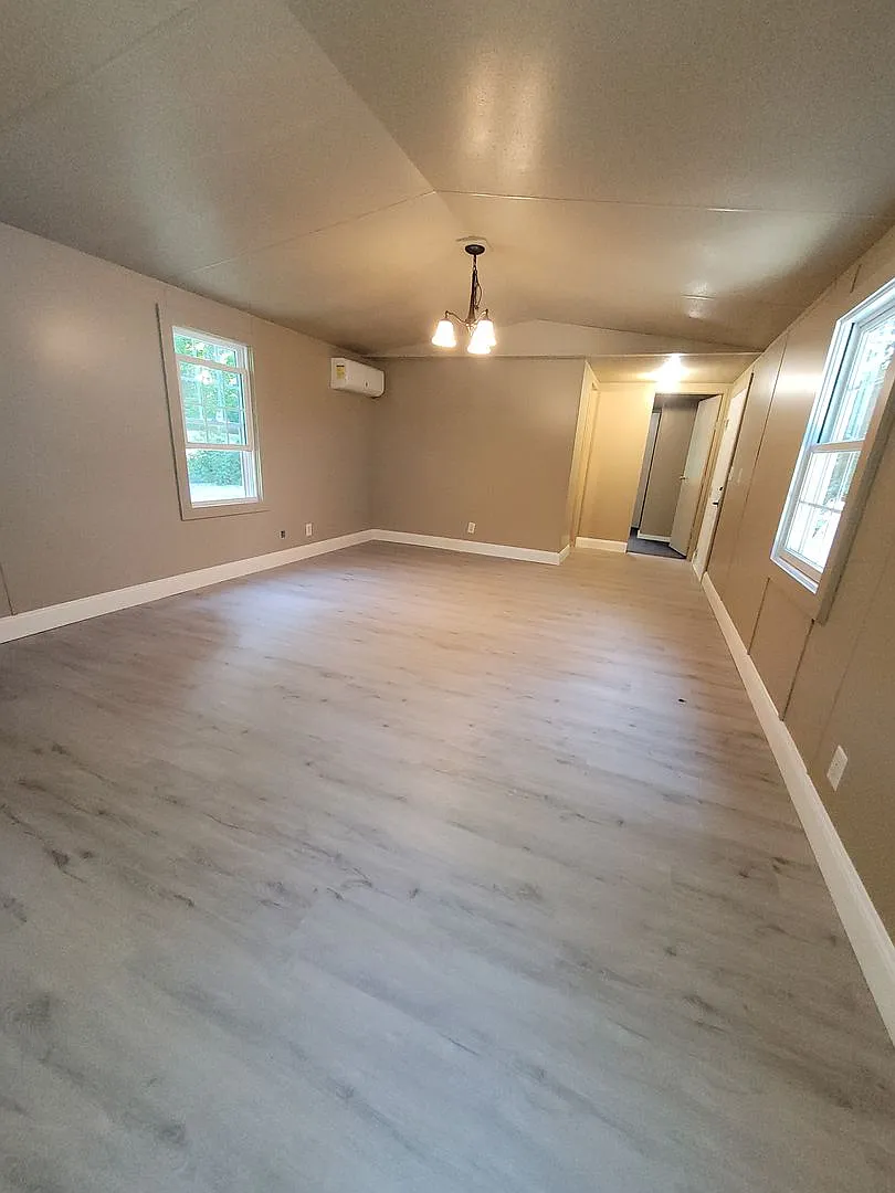 2 Bedroom Mobile Home New Holland — Photo 4