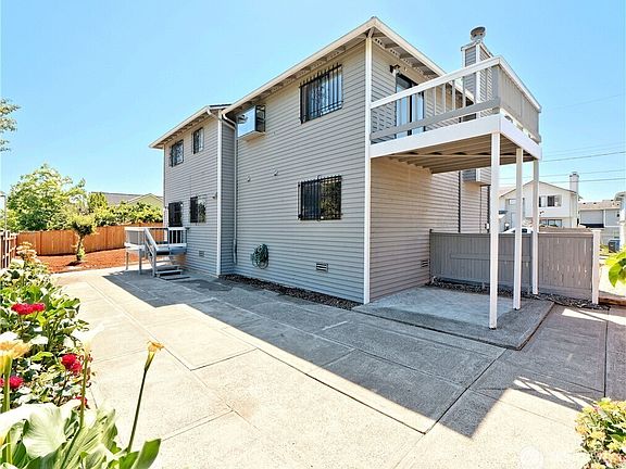 2nd image of 6750 28th Avenue S