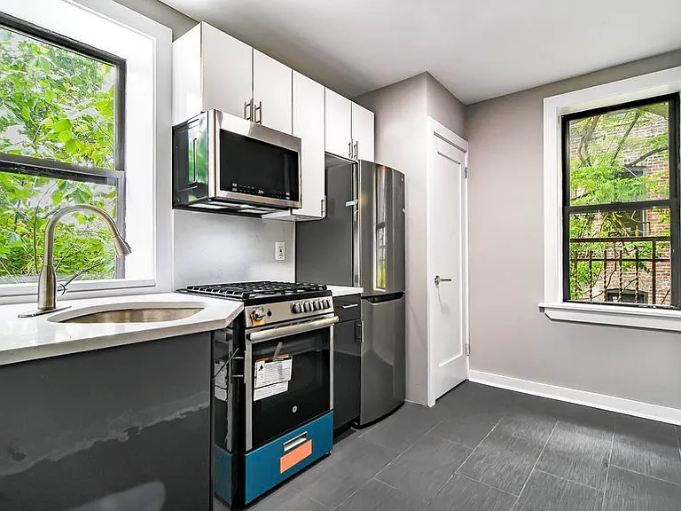 514 W 169th St #3E — Photo 1