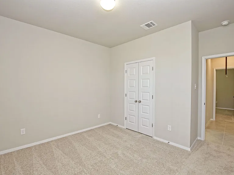 164 Fabion St — Photo 30