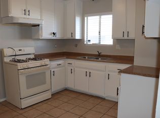 16458 Spruce St #2, Hesperia, CA 92345