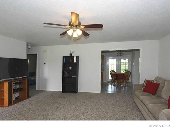 3rd image of 3045 E Johnston Ave